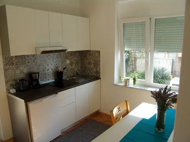 Ellalinda * Опатия